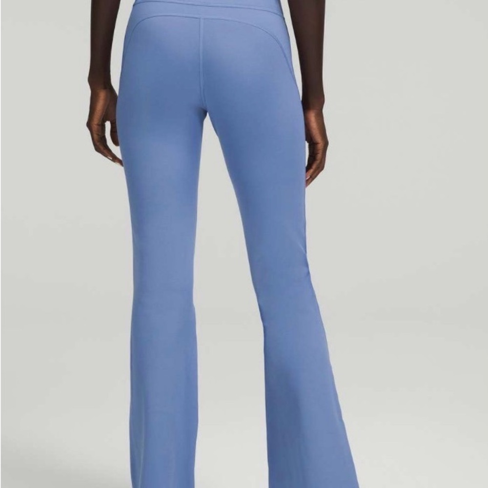 ✨ Lululemon Groove Super-High-Rise Flared Pant Nulu Water Drop size 10